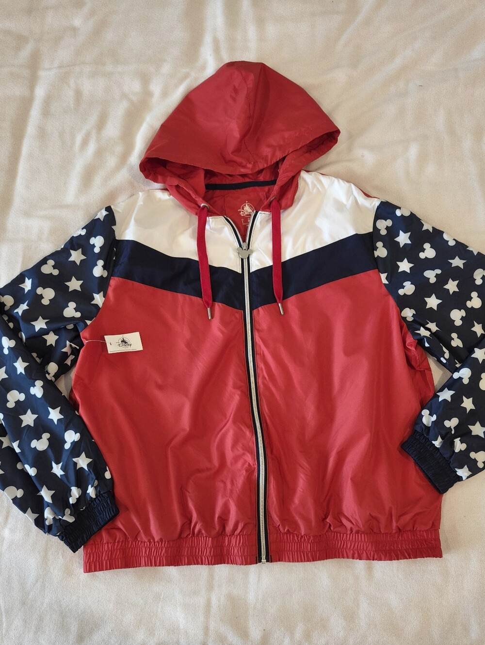 NWT DISNEY PARKS Windbreaker Adult Large Red White Blue Patriotic Flag Jacket